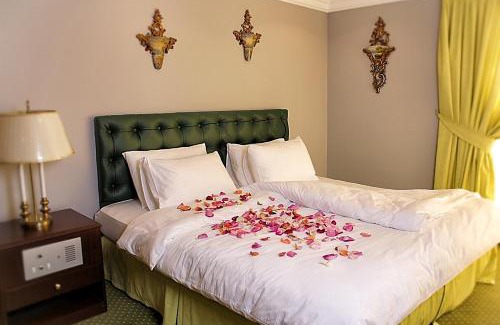 Kuwait City Hotel | Carlton Tower Hotel Kuwait