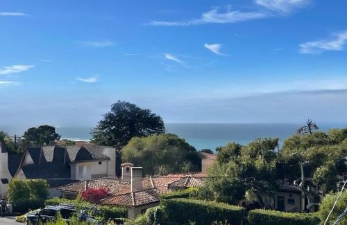 Golden Rectangle Hotel | Carmel Green Lantern Inn