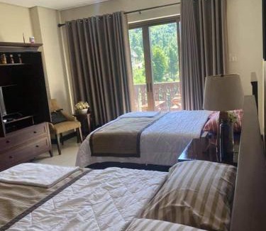 Silang Junction South Hotel | Carol Crosswinds Tagaytay