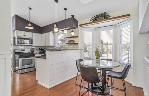 Carol Stream House | Carol Stream FHS Rental