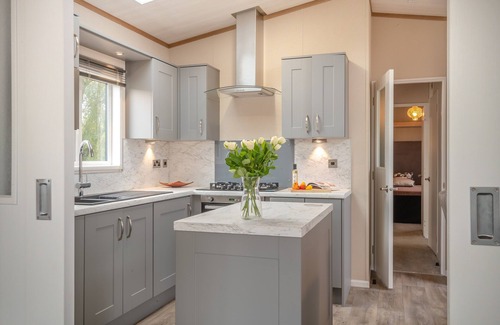 Welney House | Carp Lodge - Two Bedroom House, Sleeps 4