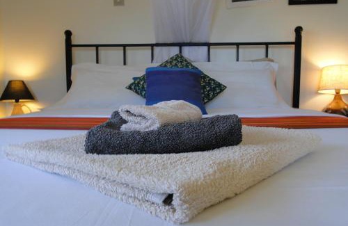 Entebbe House | Carpe Diem Guesthouse