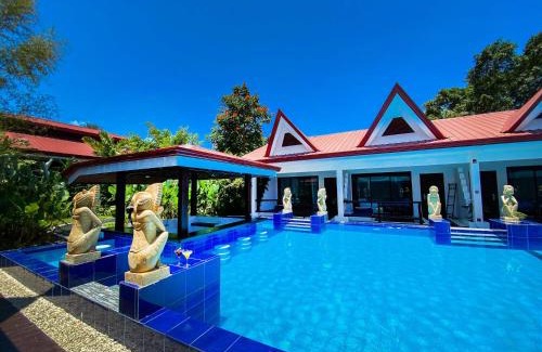 Puerto Princesa City Centre Hotel | Carpe Diem Villas & Resort