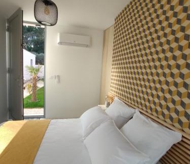 Villeneuve-les-Avignon Bed & Breakfast | Carré de Lune