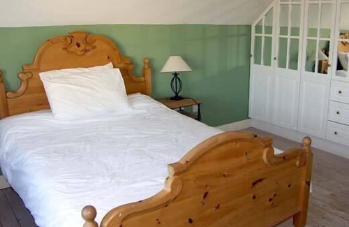 Kilkee Cottage | CARRAIG BRIDE, pet friendly, with open fire in Kilkee, County Clare