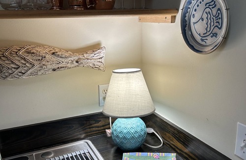 Olde Town Cottage | Carriage house on the Bluff