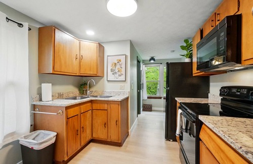 Milford Apartment | Carriage House Retreat 2