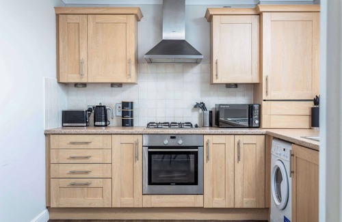 Ayr Apartment | Carrick Retreat - Donnini Apartments