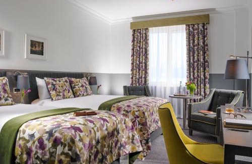 Carrigaline Hotel | Carrigaline Court Hotel & Leisure Centre
