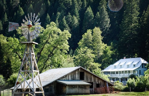 Trinity Center House | Carrville Inn, Carrville Inn and Resort