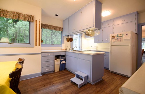 Green Lake House | Carter Cottage - Private Lakefront Getaway