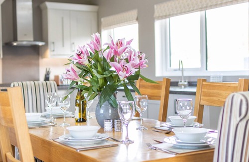 Snowdonia National Park Area Cottage | CARTREF, family friendly, character holiday cottage in Trawsfynydd