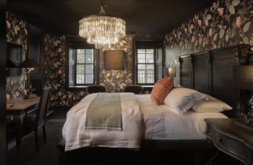 Carversville Hotel | Carversville Inn