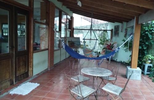Martim de Sa House | Casa à 250m praia Martim de Sá, melhor praia, boas opções de lazer