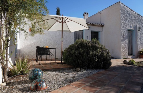 El Borge House | Casa 2/Andalusian architecture in a beautiful green oasis/1 km from El Borge