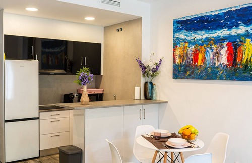 San Anton Apartment | Casa 349h city centre apartments Alicante (ground floor)