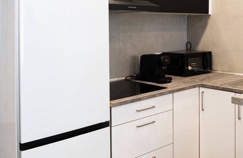 San Anton Apartment | Casa 349h city centre apartments Alicante (ground floor)