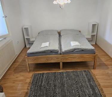 Ostromer Apartment | Casa 44 Domoslavice u Hořic