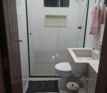 Itajuba House | Casa aconchegante praia - Próximo Beto Carrero Word - 14 Km distância