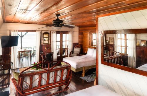 Carenero Island Hotel | Casa Acuario Boutique Hotel