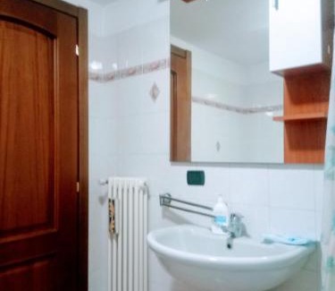 Saint-Vincent Apartment | casa al centro di Chatillon CIR0037