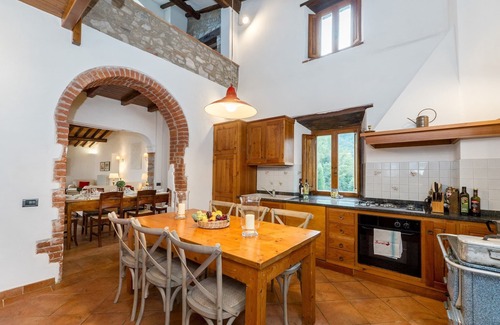 Borgo a Mozzano Villa | Casa al Colle - Five Bedroom Villa, Sleeps 10