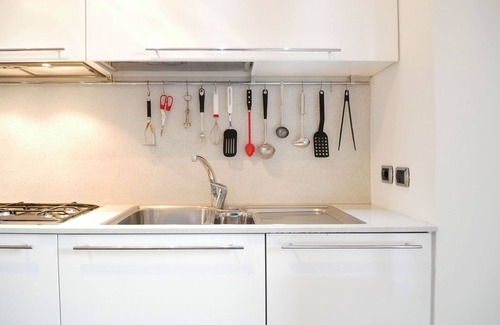 Milano Due Apartment | Casa Alberata: spacious three-room apartment in the green of Milan2