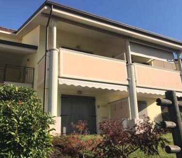 Salionze Apartment | CASA ALESSANDRO CON PISCINA LAGO DI GARDA