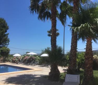 Tormos Bed & Breakfast | Casa Alestelou