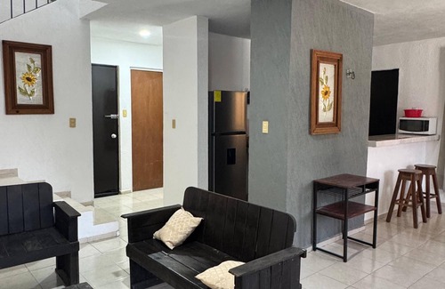 Merida House | Casa Amelia Victoria, at the entrance of the city, 20 minutes from the airport.