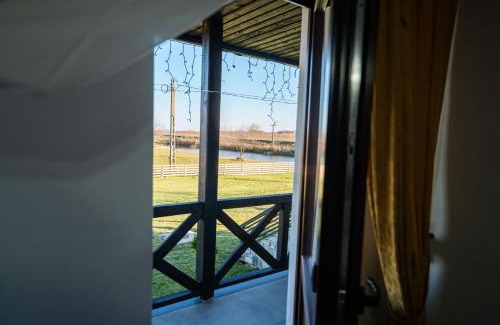 Siret House | Casa Andra