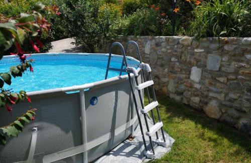Strettoia House | Casa Anna a Pietrasanta in Toscana con piscina