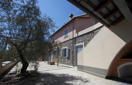 San Salvatore House | Casa Aquarela
