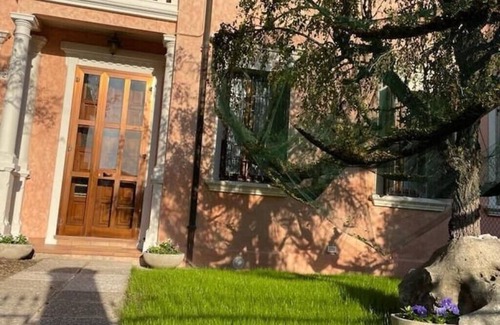 Padova Villa | Casa Argia: Elegant Art Nouveau B&B in Padua
