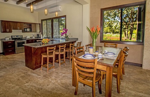 Santa Cruz House | Casa Armonia de Pinilla, Luxury 4 bedroom house