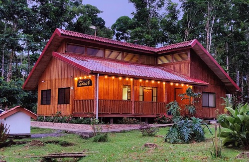 Guapiles Cottage | Casa Arthémis -Beautiful Rural House Surrounded by Nature