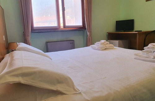 Villa d'Alme Bed & Breakfast | Casa ATENA