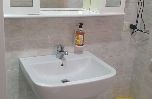 Villa d'Alme Bed & Breakfast | Casa ATENA