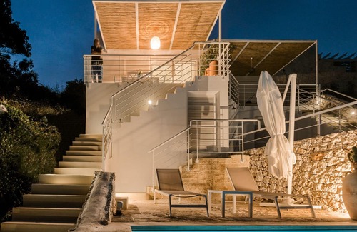 Marina di Marittima House | Casa Aurora, beautiful house by the sea