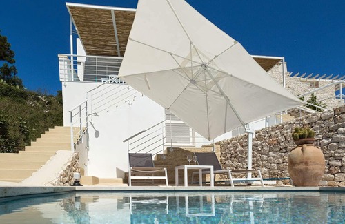 Marina di Marittima House | Casa Aurora, beautiful house by the sea