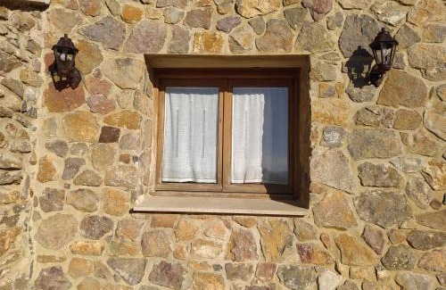 Noviercas House | Casa Bécquer