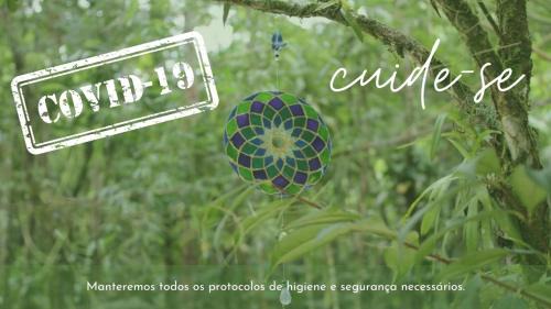 Camburi House | Casa Bacarirá - Floresta com Yoga e Café da Manhã Vegano