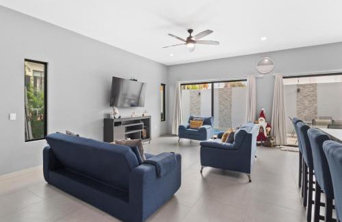 Fluvial Vallarta House | Casa Bella Pool Vacation Home