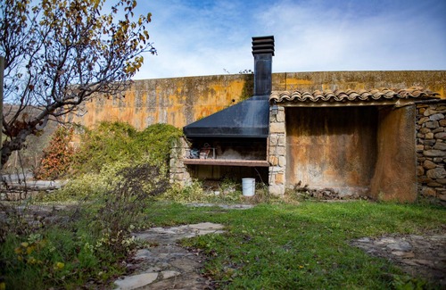 Sobrecastell Cottage | Casa Bernat for 4 people