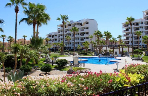 Brisas del Golfo Condo | Casa Blanca 2BR CB 105-v by Casago