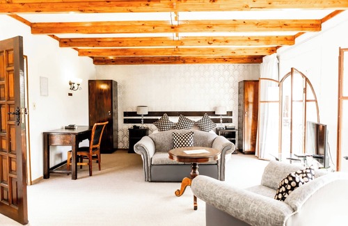 Windhoek Hotel | Casa Blanca Boutique Hotel Pension