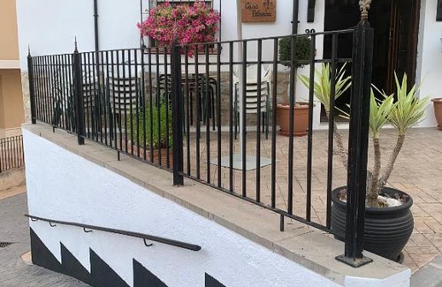 Castell de Castells Bed & Breakfast | Casa Blanca