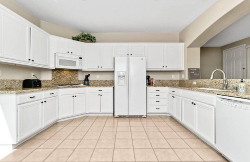 Indio House | Casa Bonita: Desert retreat w/Short Walk to Coachella/Stagecoach