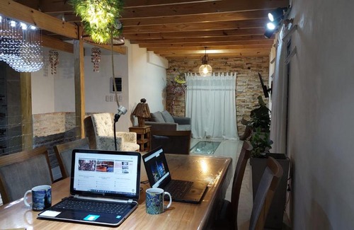 San Justo House | Casa Boutique Buenos Aires, Desayuno y Traslado Gratis Aeropuerto Ezeiza