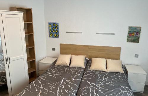 Pozuelo de Alarcon House | Casa Boutique en Pozuelo con 7 habitaciones y 4 baños compartidos